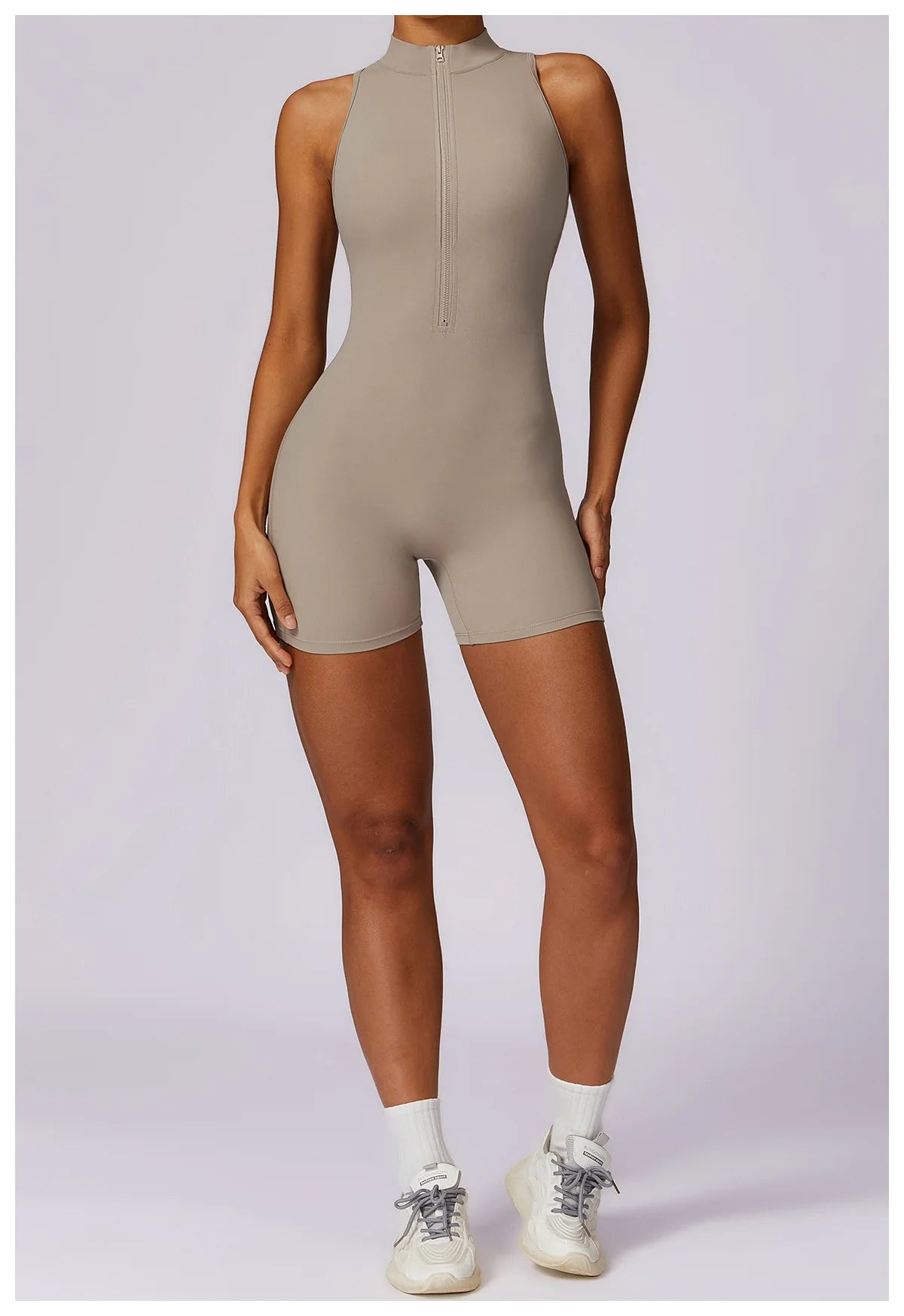 GYM BODYSUIT WITH ZIPPER