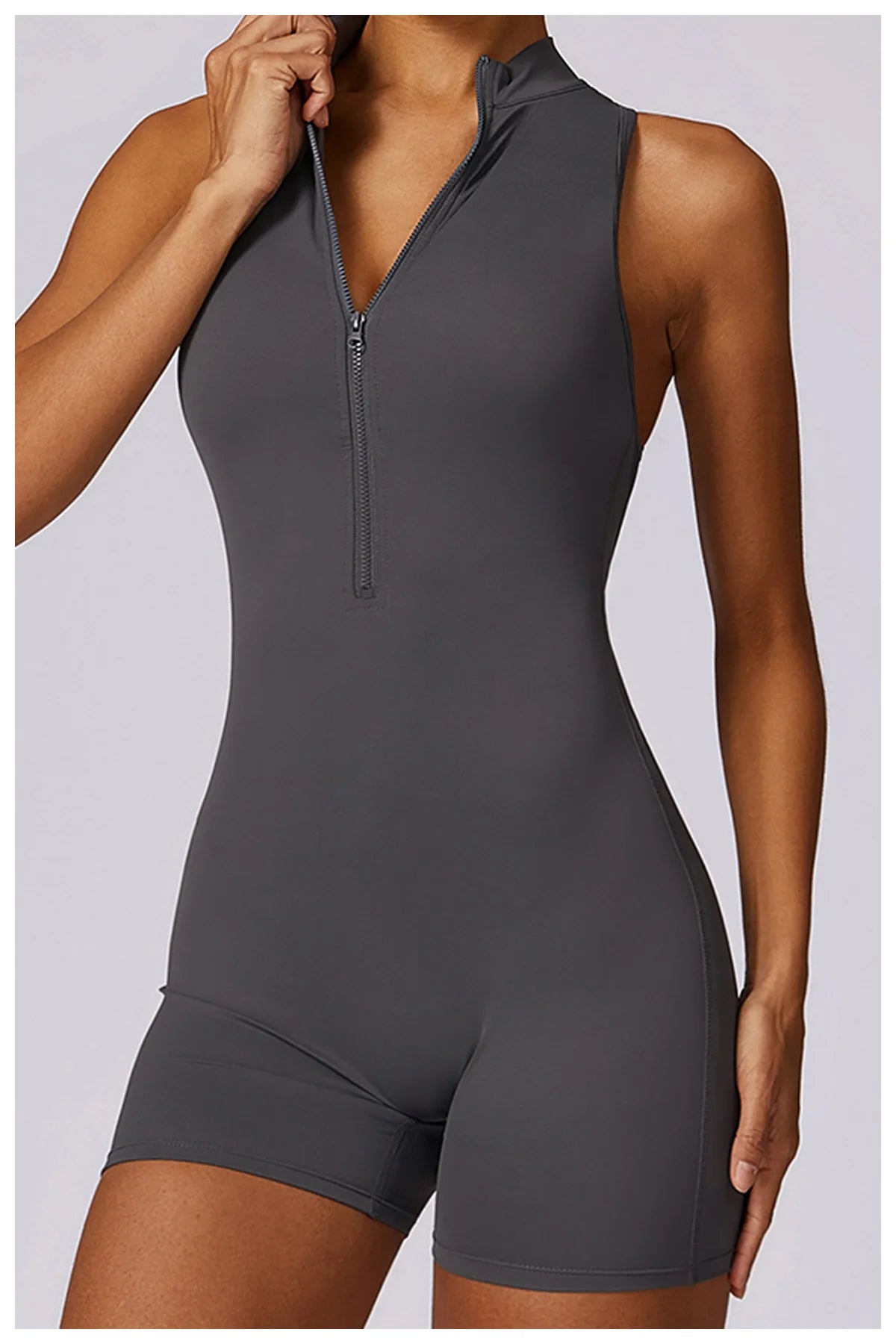 GYM BODYSUIT WITH ZIPPER