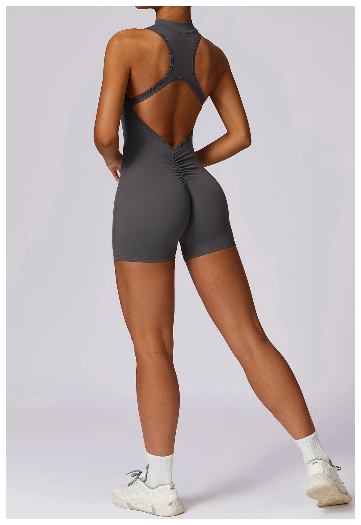 GYM BODYSUIT WITH ZIPPER