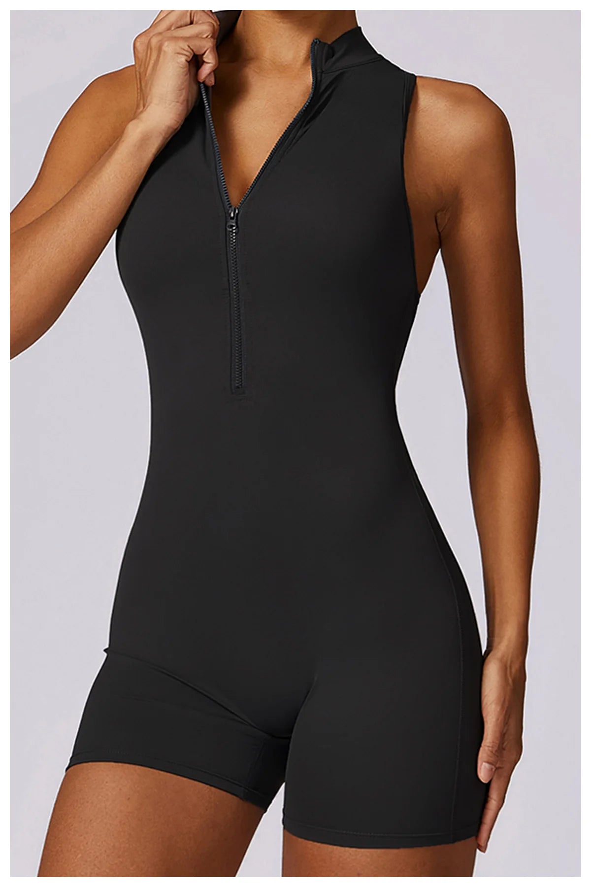 GYM BODYSUIT WITH ZIPPER