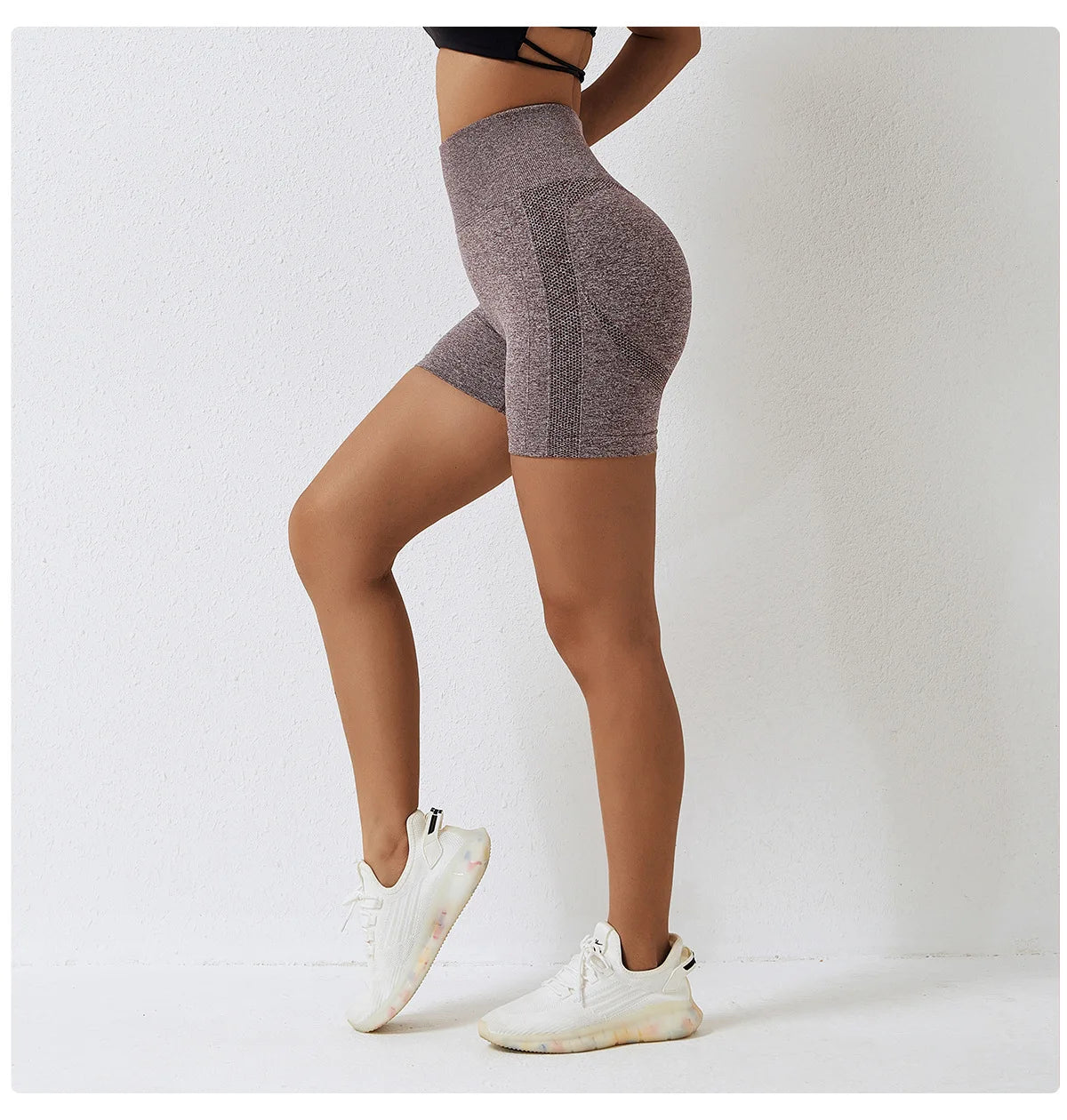 SEAMLESS CONTOUR SHORTS