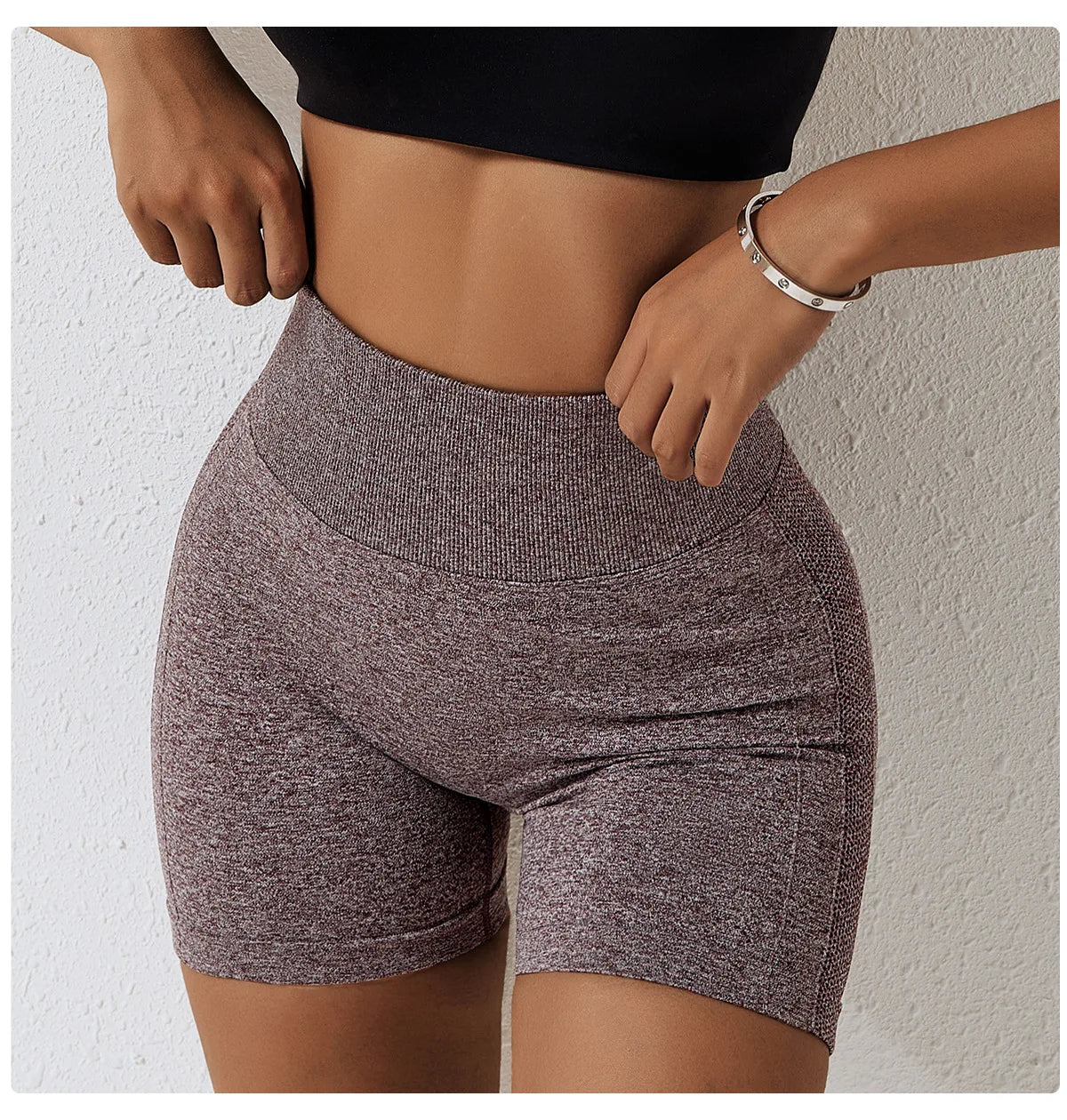 SEAMLESS CONTOUR SHORTS