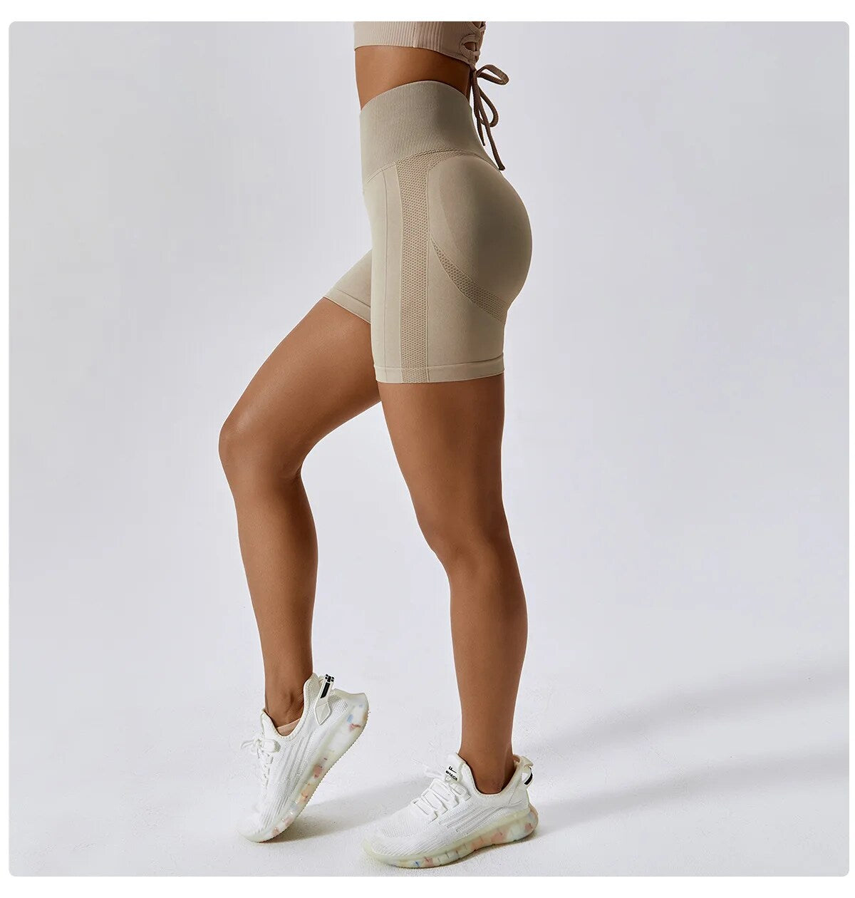 SEAMLESS CONTOUR SHORTS