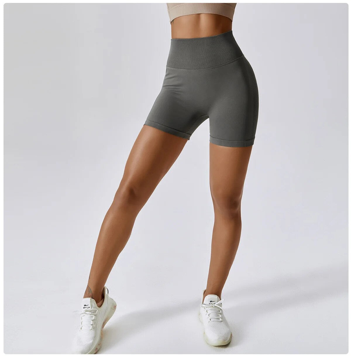 SEAMLESS CONTOUR SHORTS