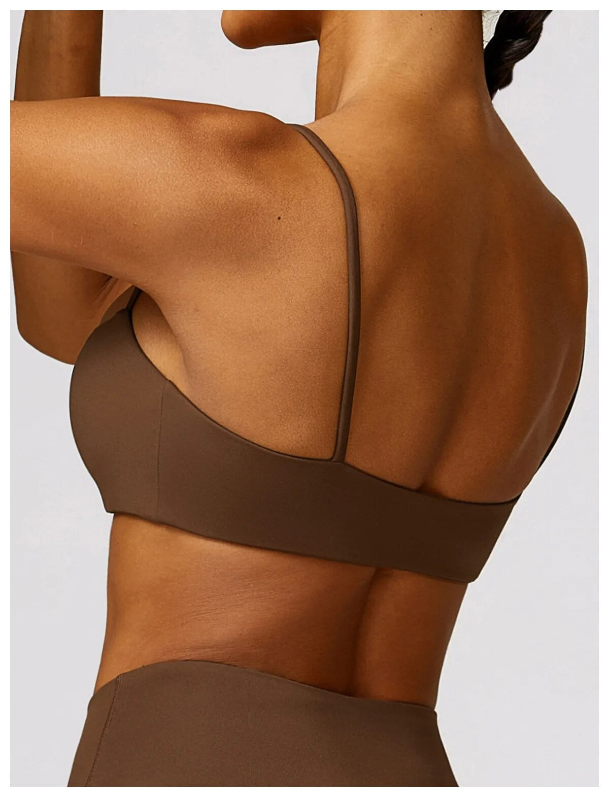 ANTI-SWEAT SPORTS BRA