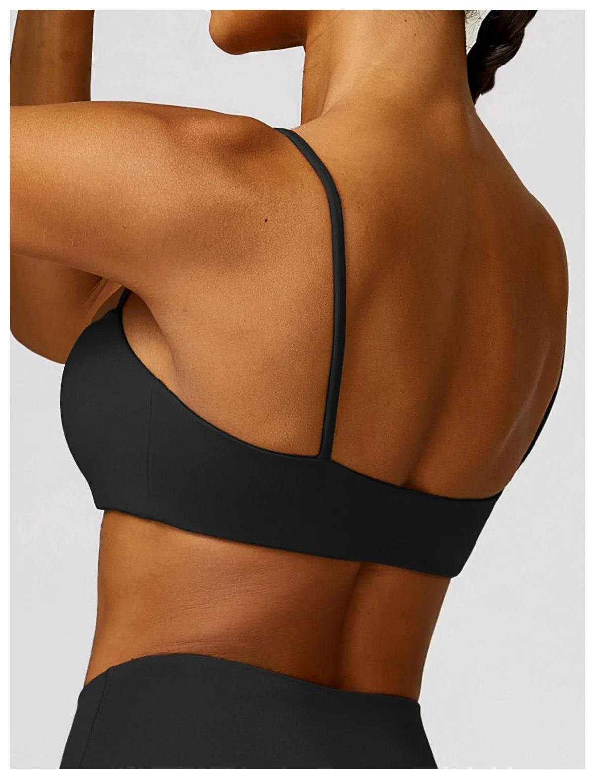 ANTI-SWEAT SPORTS BRA