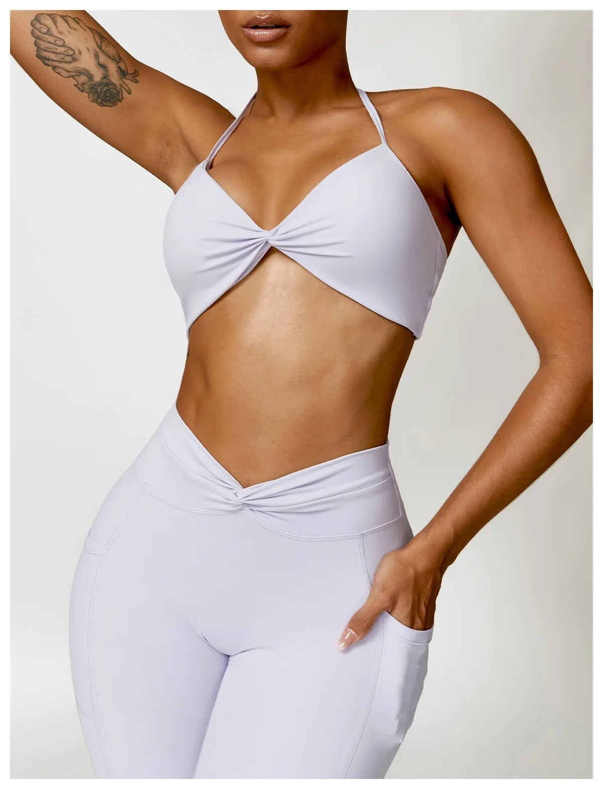 ELEVATE TWIST FRONT BRALETTE