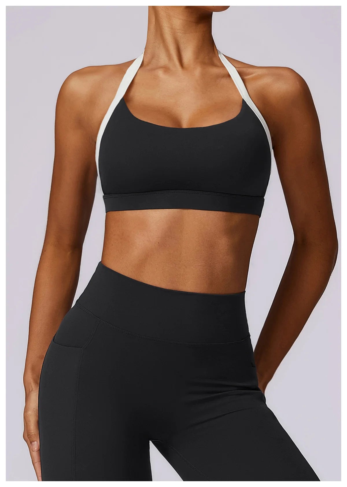 HALTERNECK SPORTS BRA