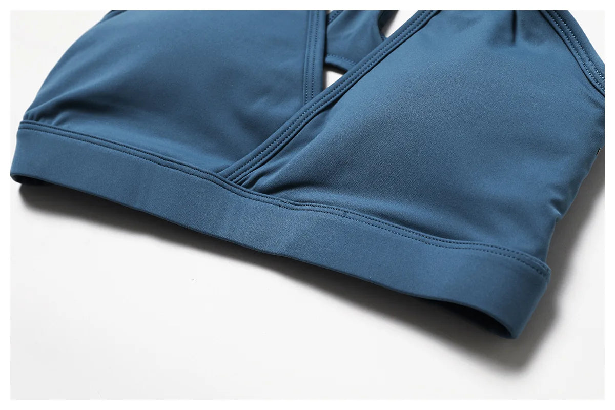 EVERYDAY SEAMLESS SPORTS BRA